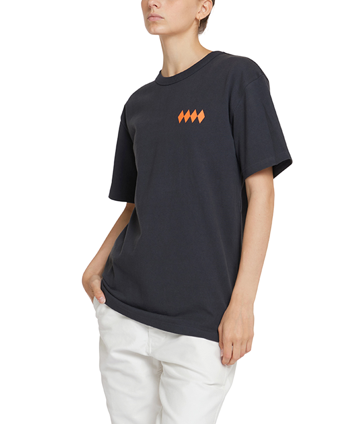 MW Biarritz Address Tee - Anthracite|Model