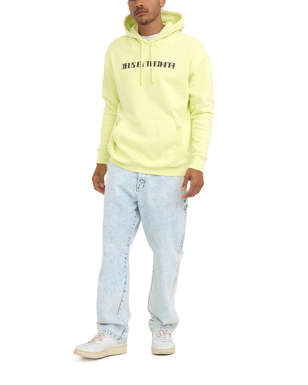 Rvr Tech Hoodie - Luminary Green|Model