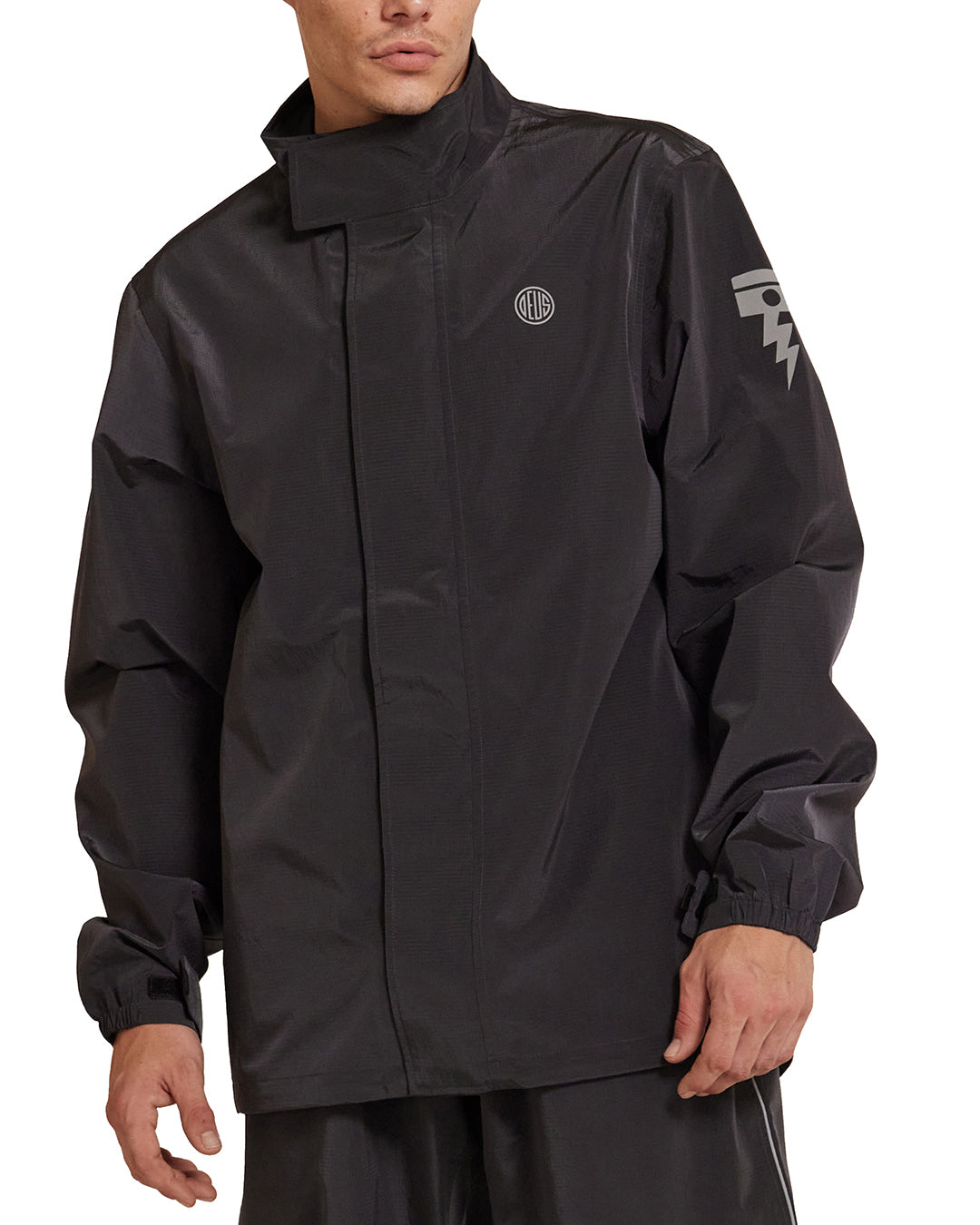 Drizzle Rain Jacket - Black|Model