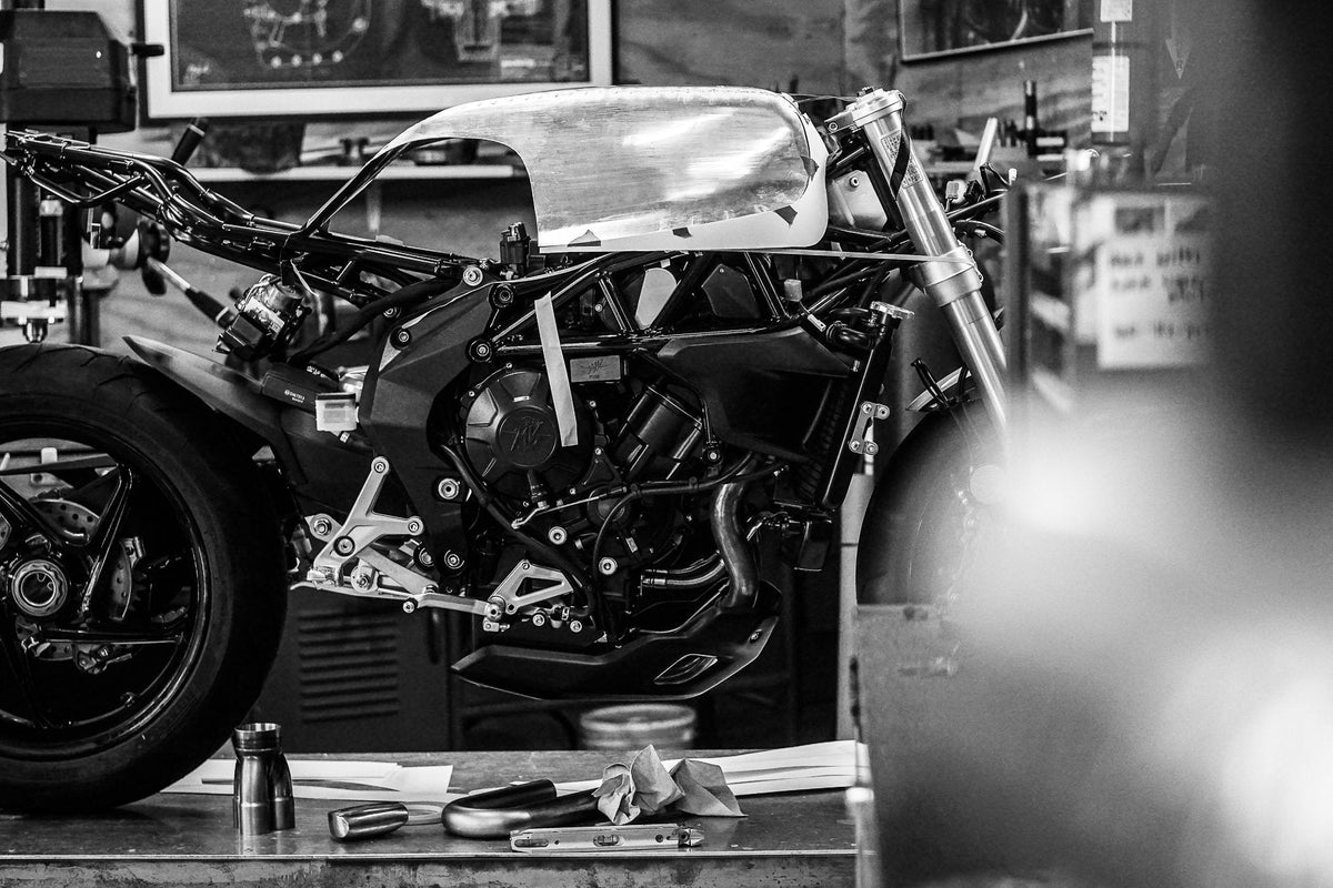 MV Agusta - Build Diary Nr1 – Deus Ex Machina South Africa