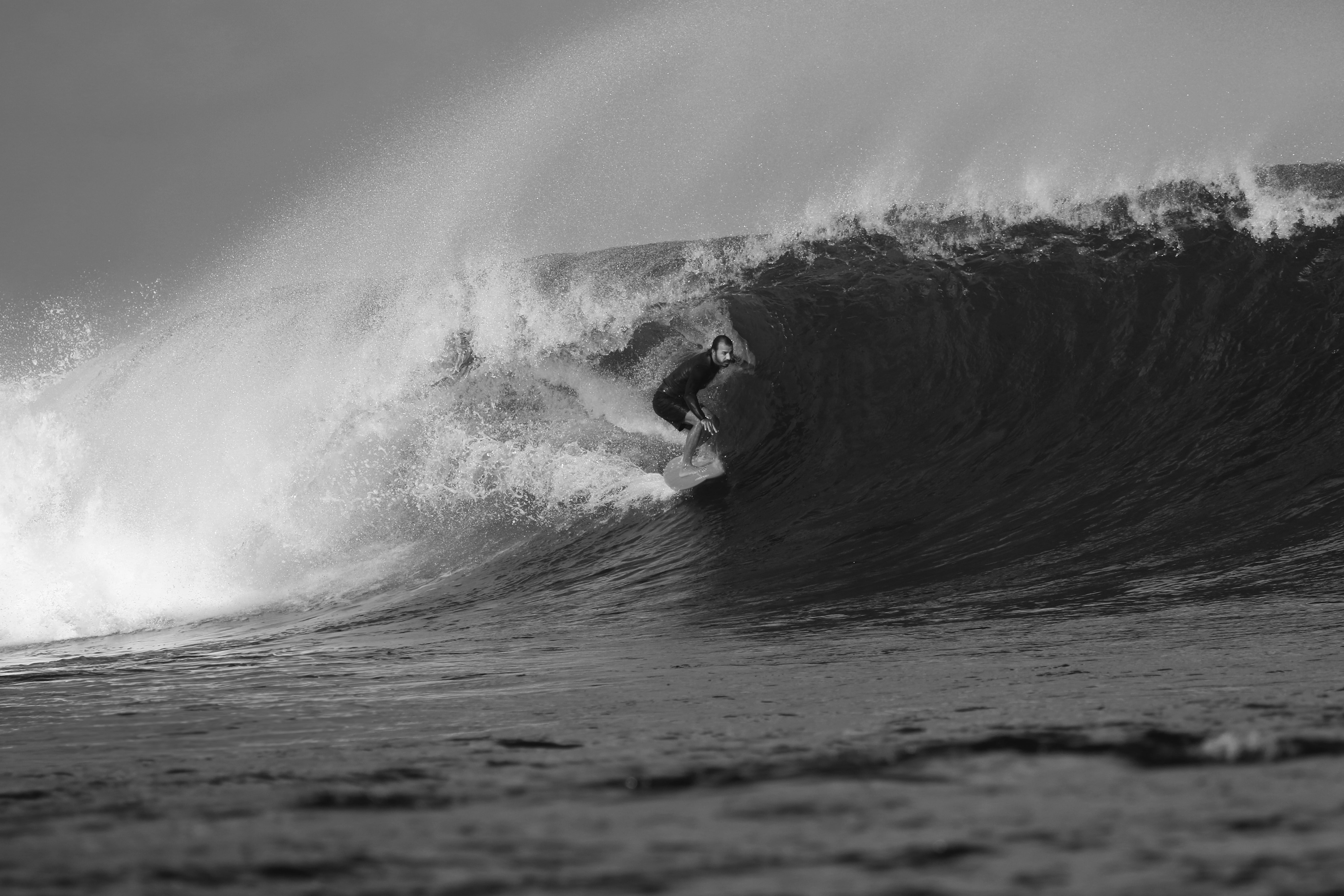 DEUS Forrest Minchinton Custom Boards Magazine – Deus Ex Machina