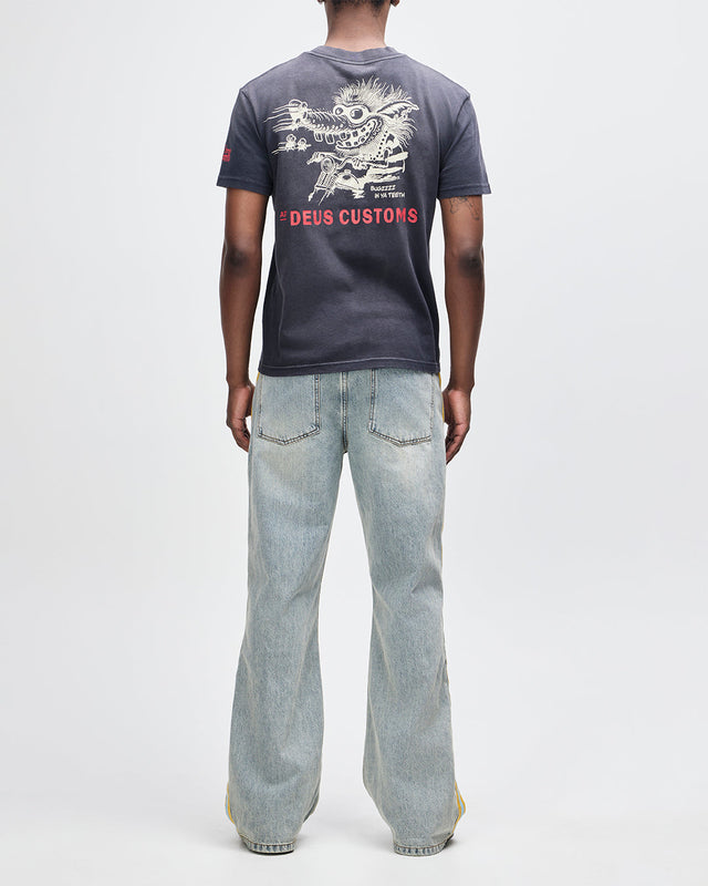 Bugzzz Tee - Black Beauty