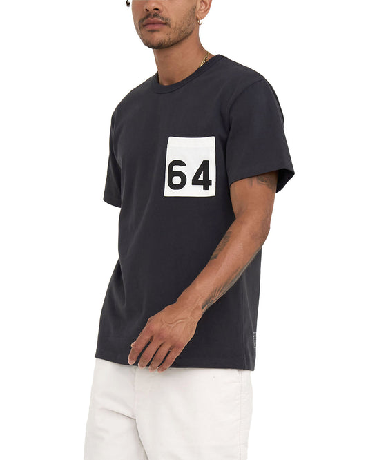 MW Camperdown Address Tee - Anthracite|Model