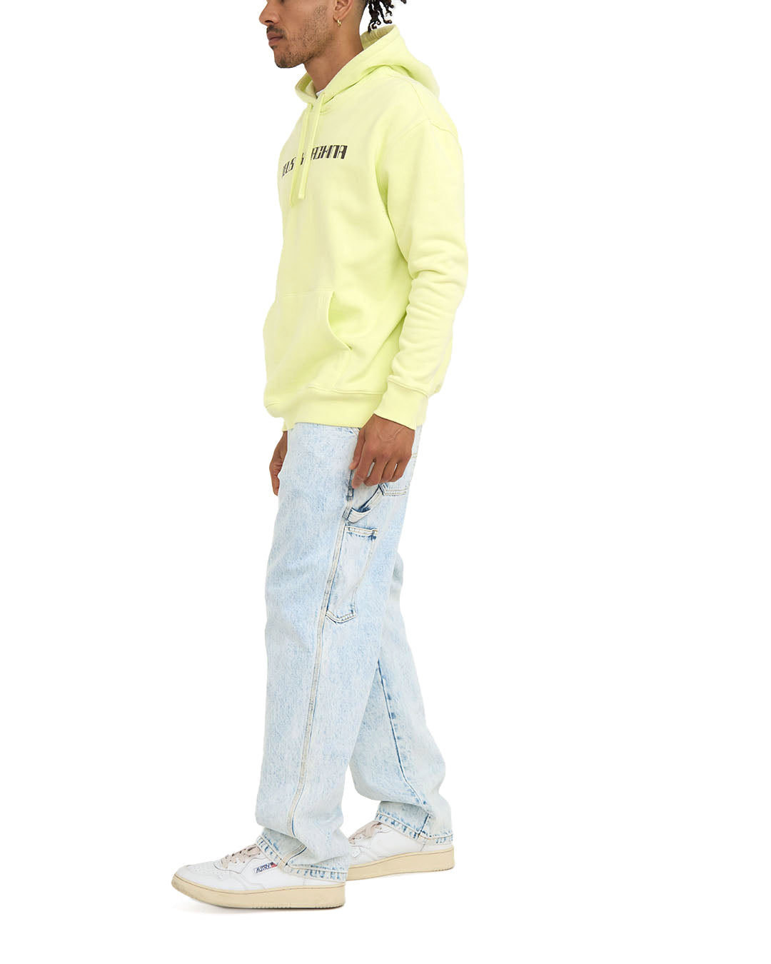 Rvr Tech Hoodie - Luminary Green|Model