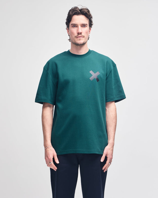surbiton-address-tee-race-green