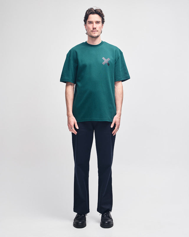 surbiton-address-tee-race-green