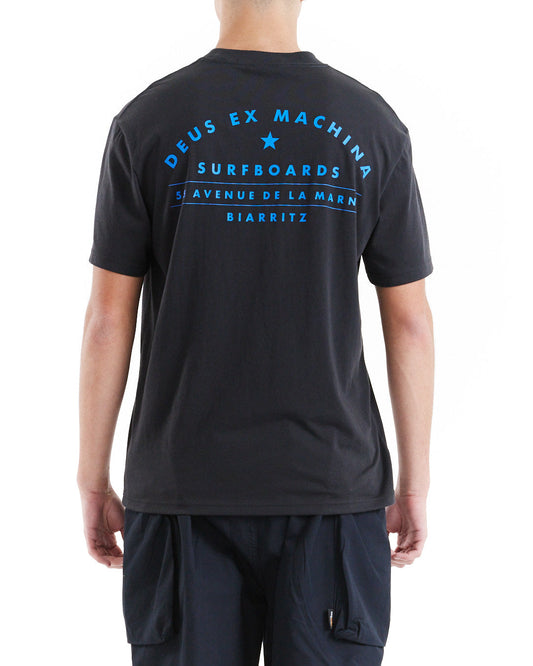 biarritz-surf-address-tee-black-ii|Model