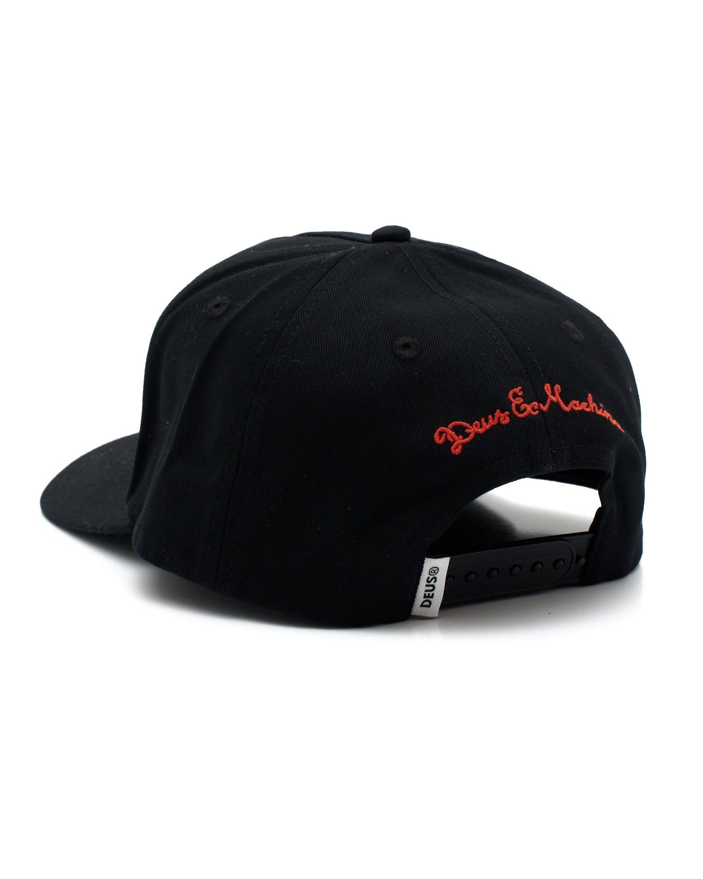 drop-down-cap-black|Model