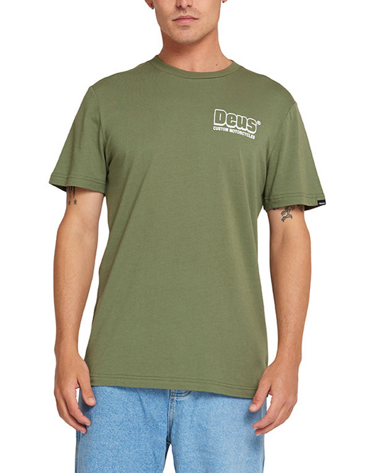 Broadcast Tee - Lichen Green|Model