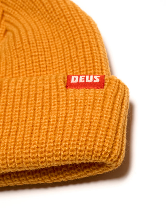 Busy Beanie - Amber