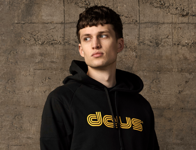 Hoodies & Crews