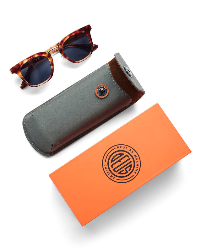 Booker - Light Tortoise